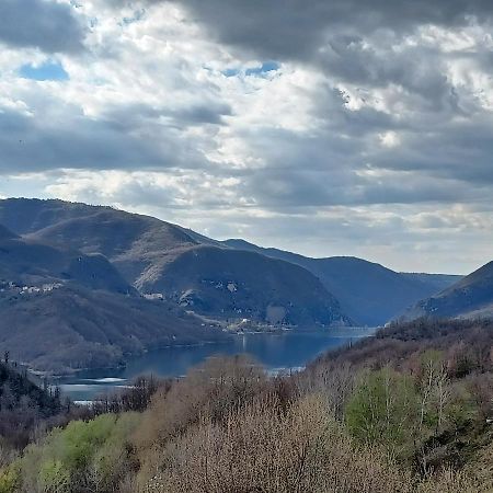 Agriturismo I Due Regni Petrella Salto Εξωτερικό φωτογραφία